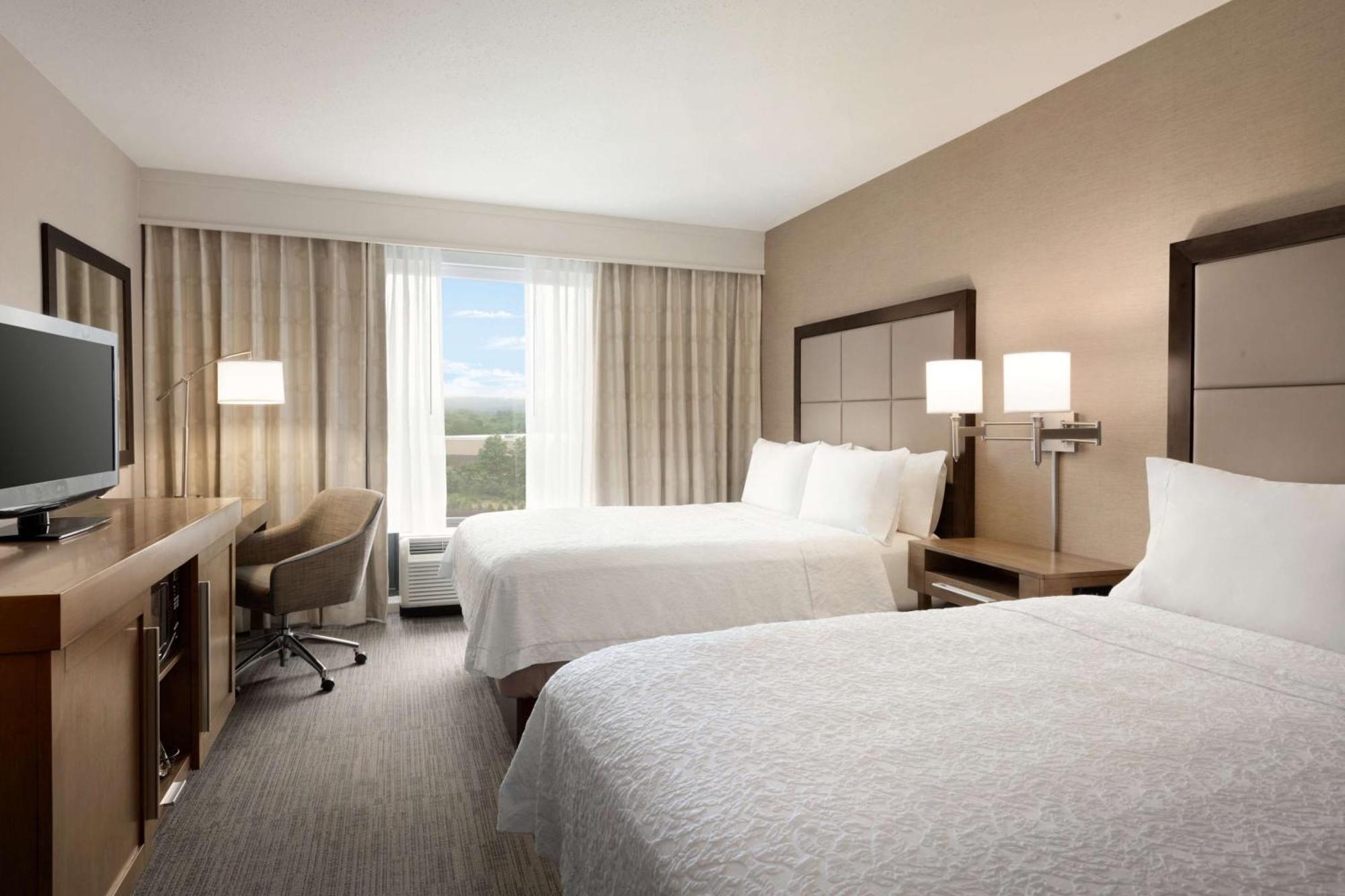 Farmingville Hampton Inn Long Island-Brookhaven מראה חיצוני תמונה