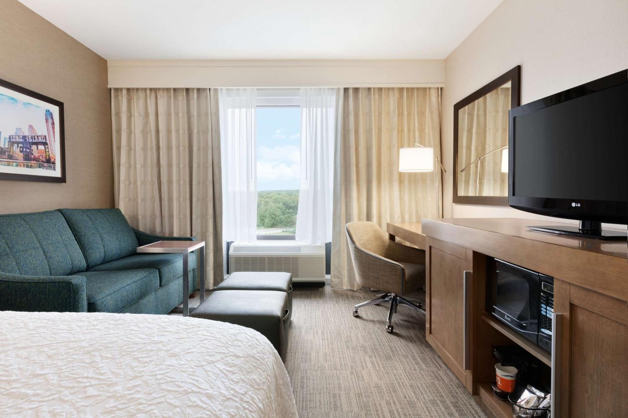 Farmingville Hampton Inn Long Island-Brookhaven מראה חיצוני תמונה