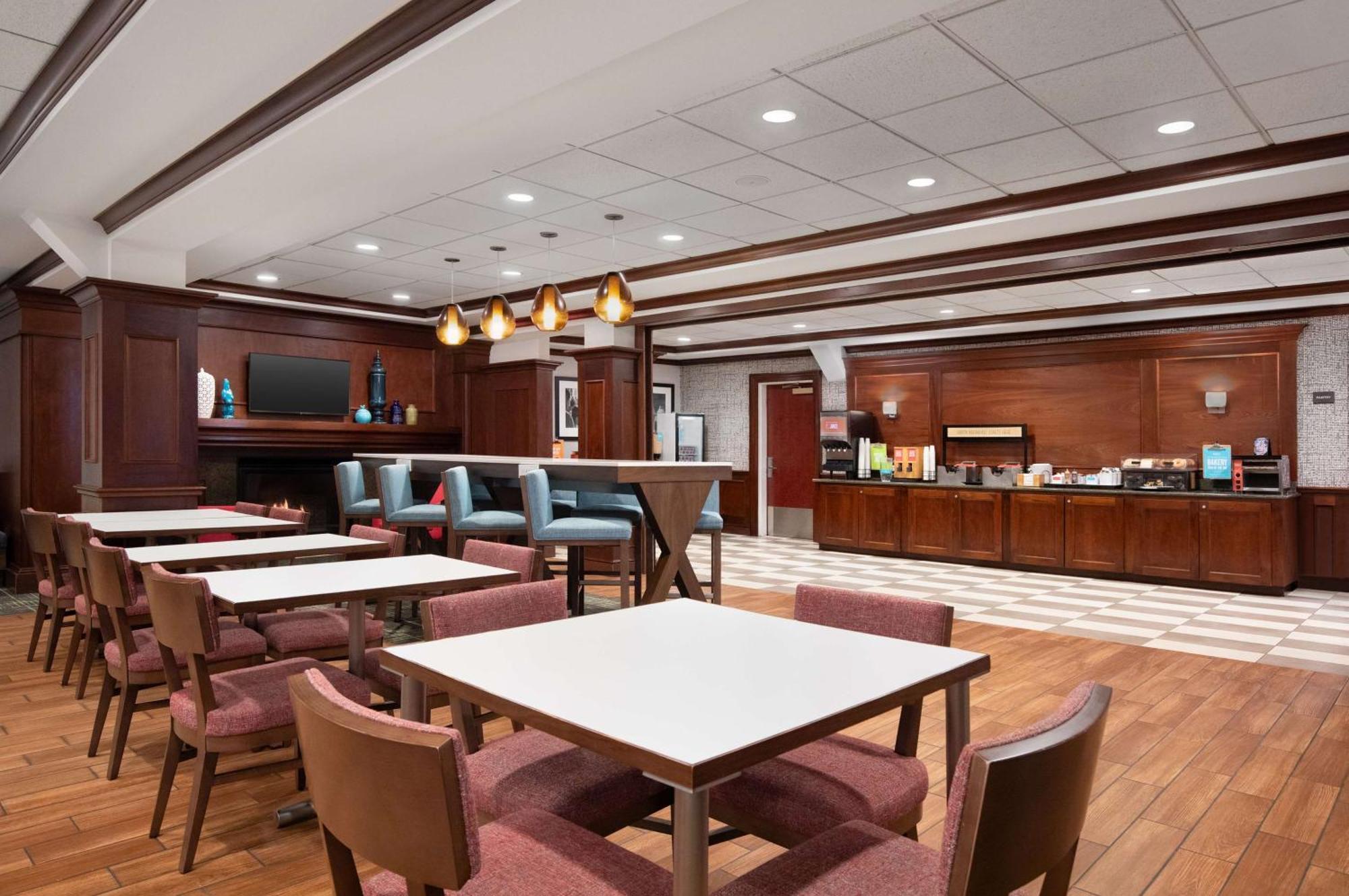 Farmingville Hampton Inn Long Island-Brookhaven מראה חיצוני תמונה