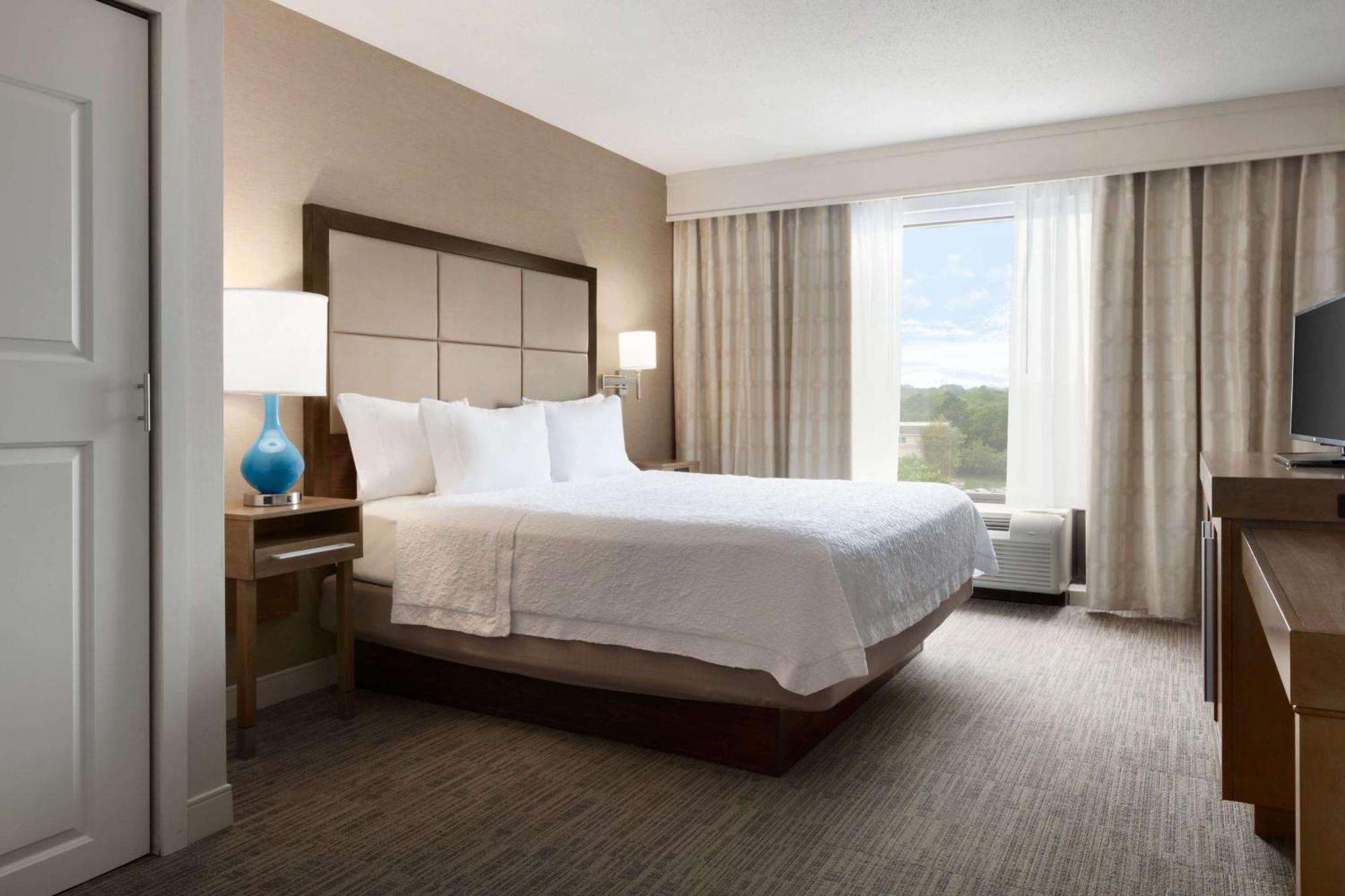 Farmingville Hampton Inn Long Island-Brookhaven מראה חיצוני תמונה