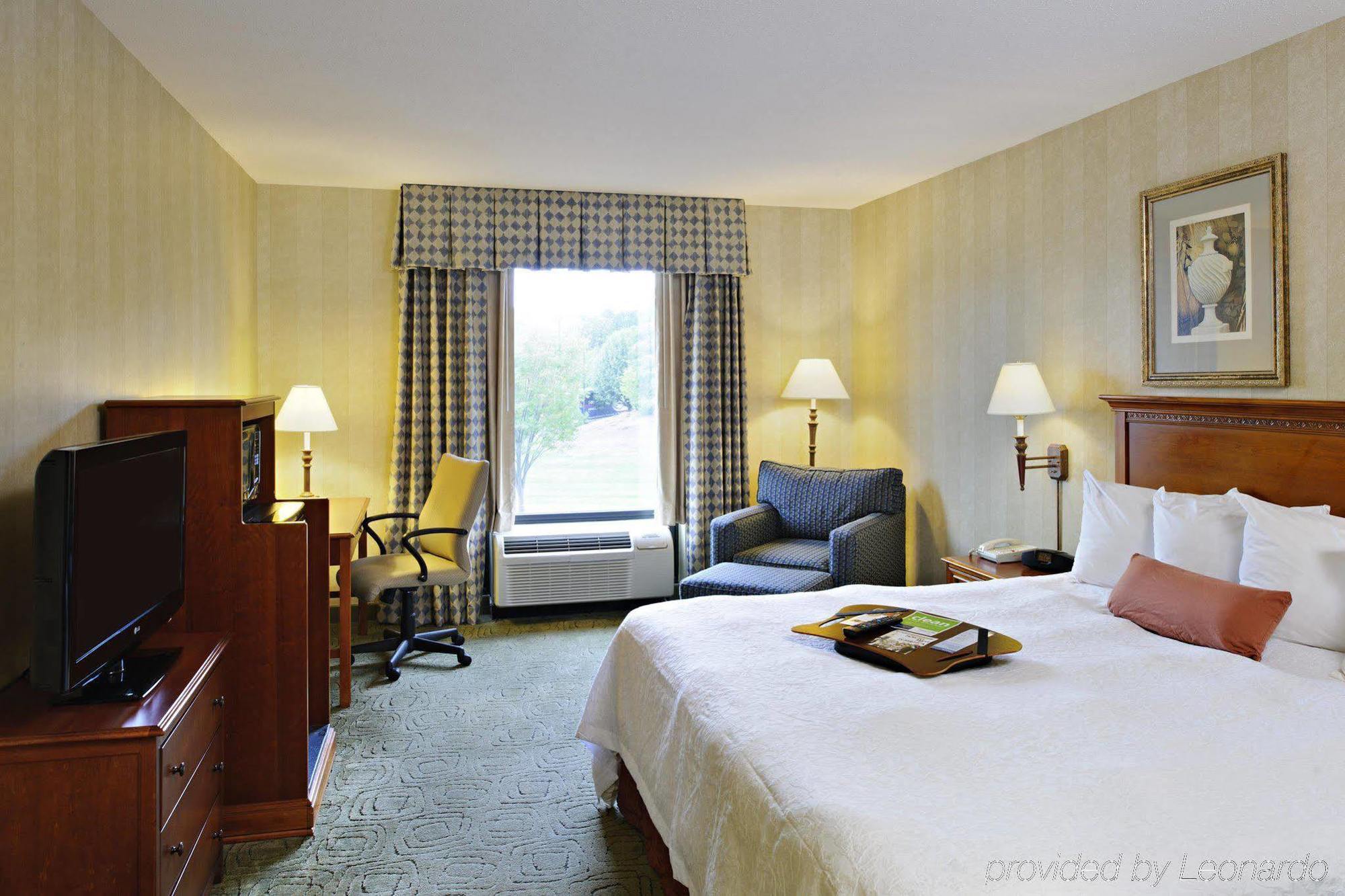 Farmingville Hampton Inn Long Island-Brookhaven מראה חיצוני תמונה